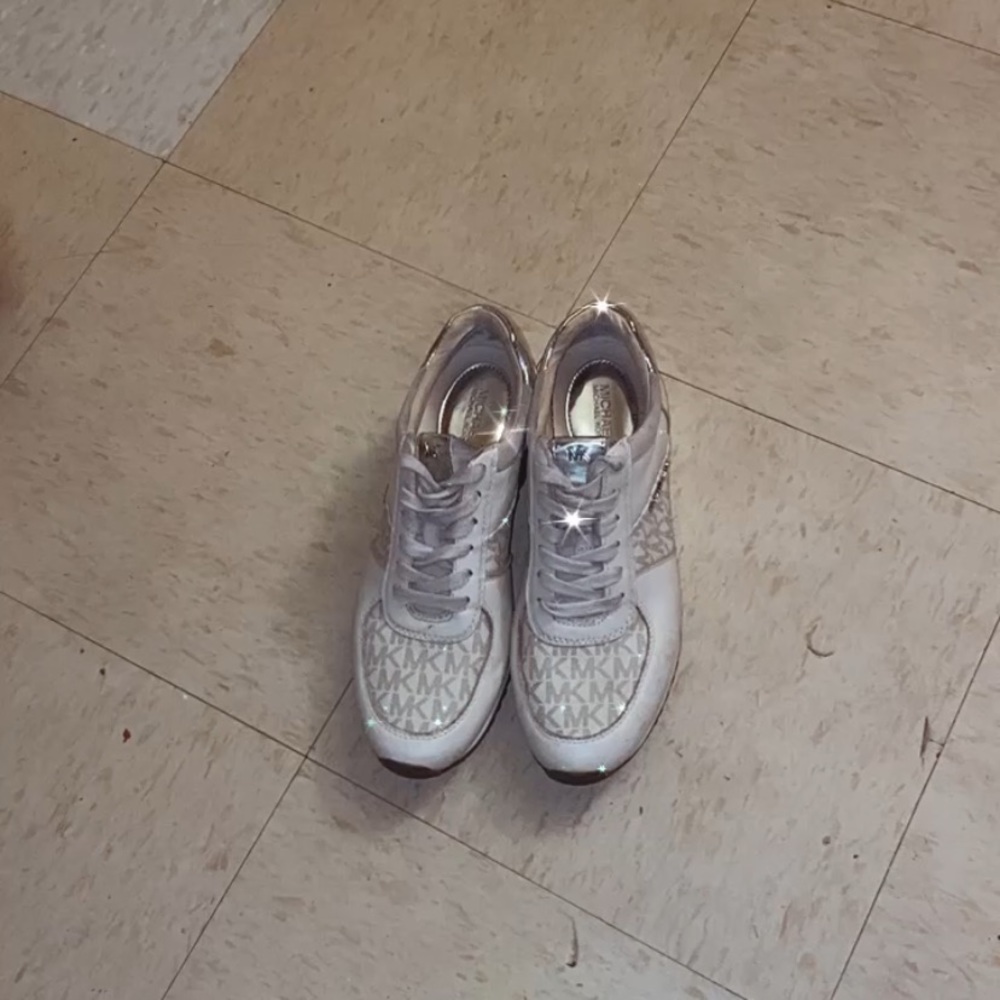 Michael Kors women shoes